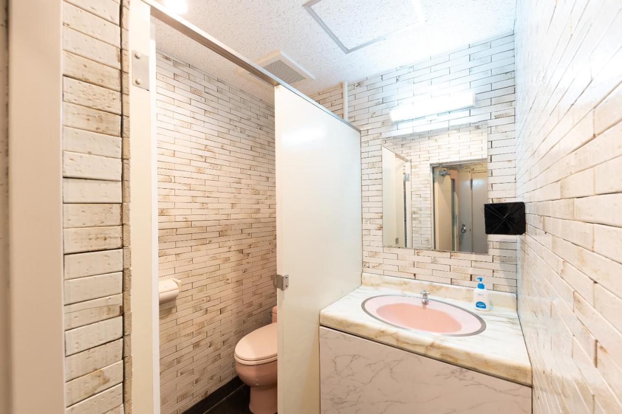 Oyo Hotel Exsaison Sugamo 도쿄 외부 사진